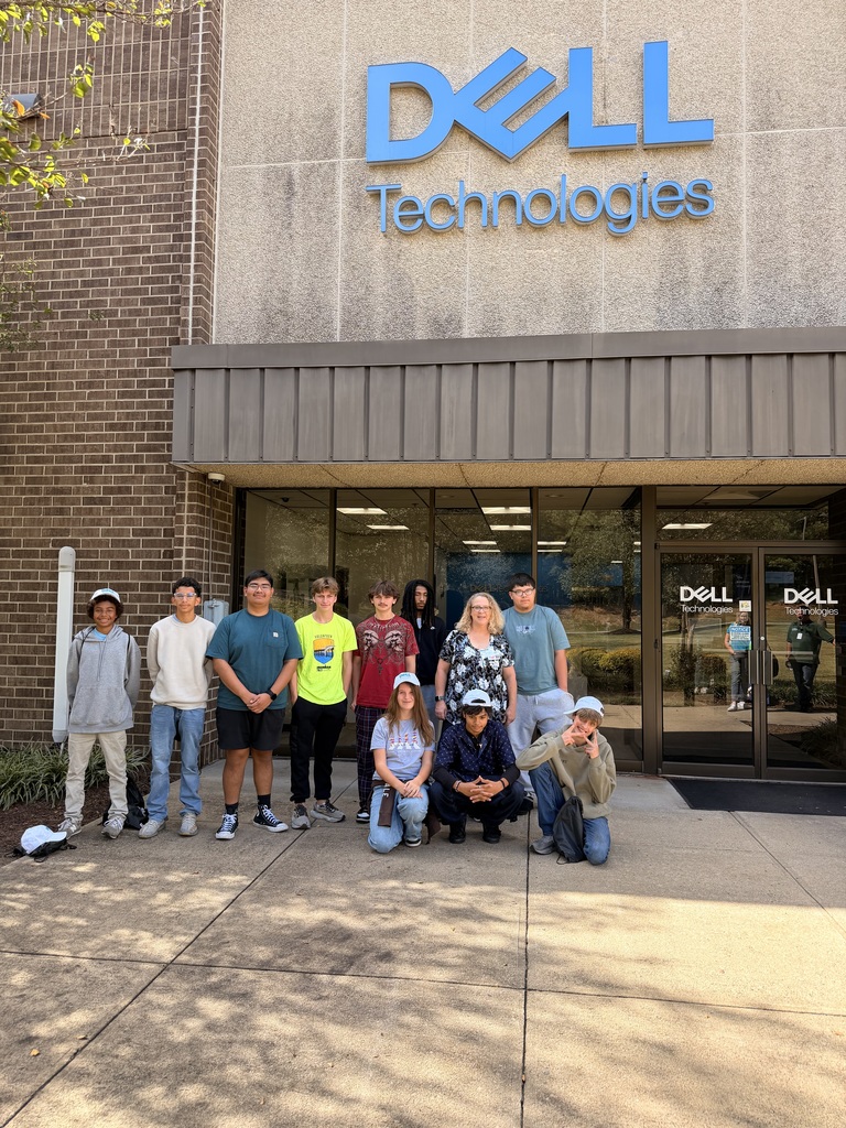 SparkLab @HTHS visits Dell