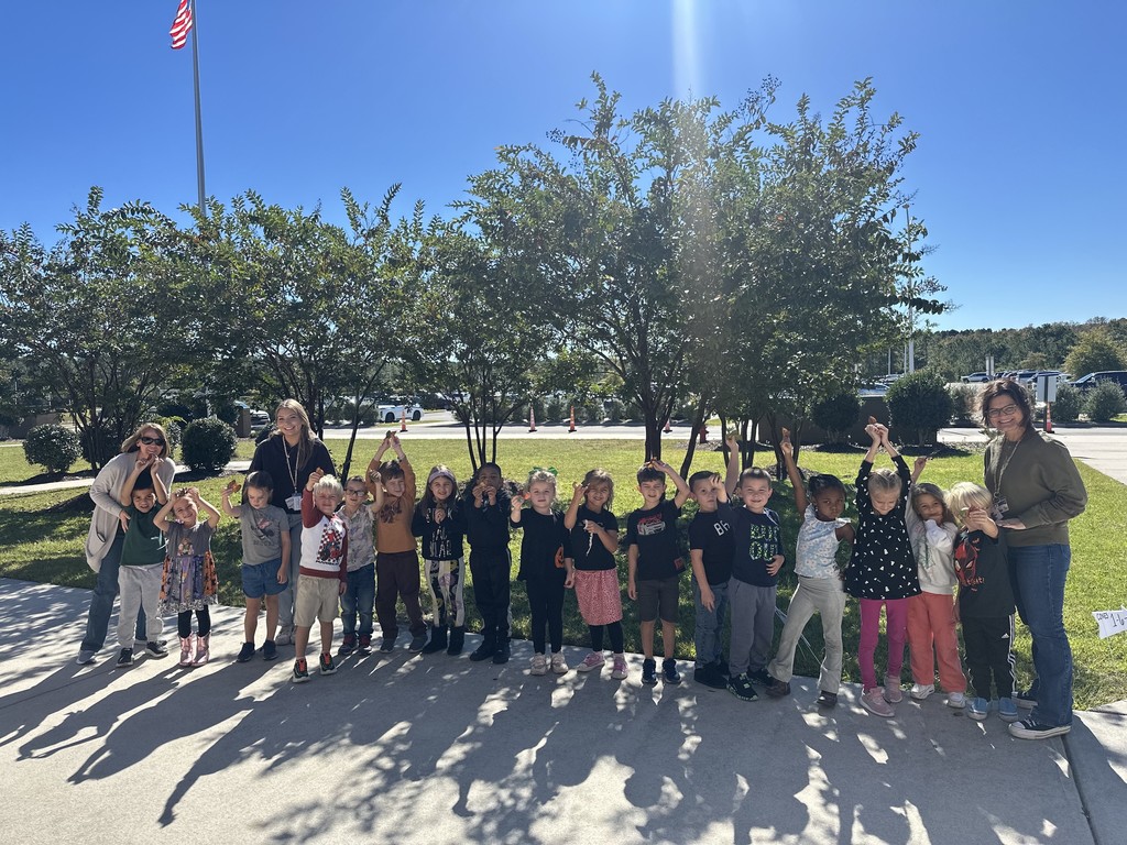 Kindergarten class outside