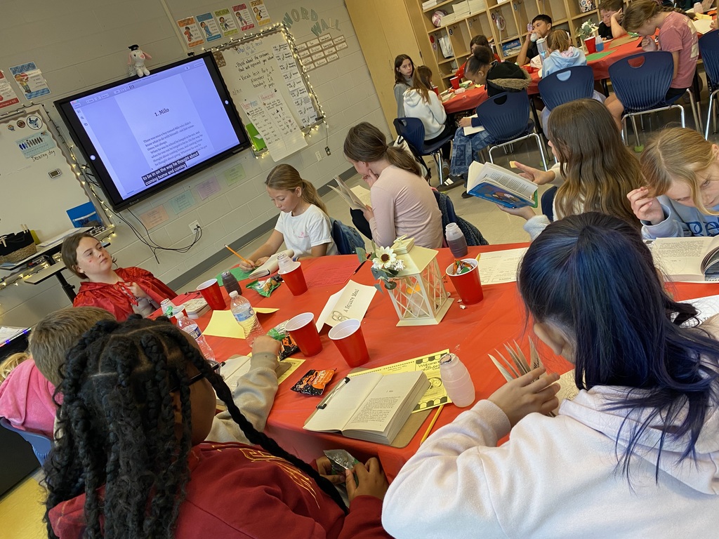 5th graders participating in a book tasting