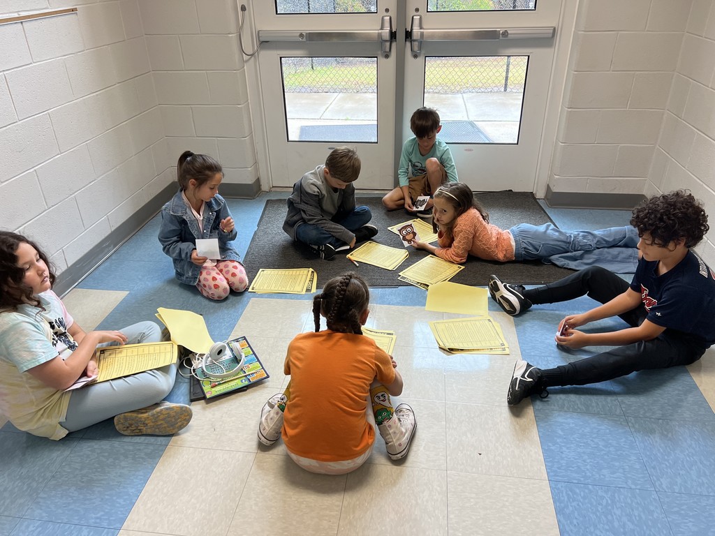 2nd graders practicing a readers theater