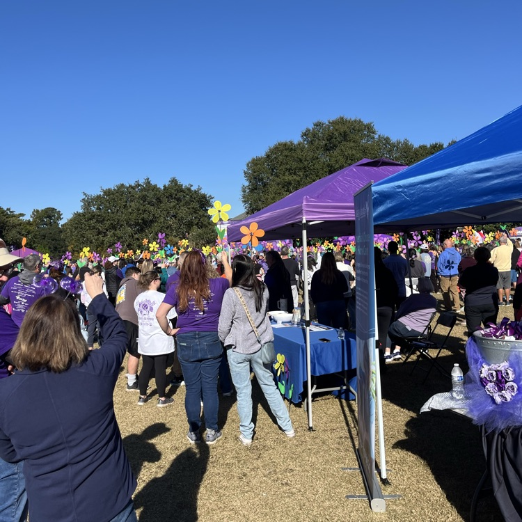 PECHS Alzheimer’s club at 2025 Walk to End Alzheimer’s