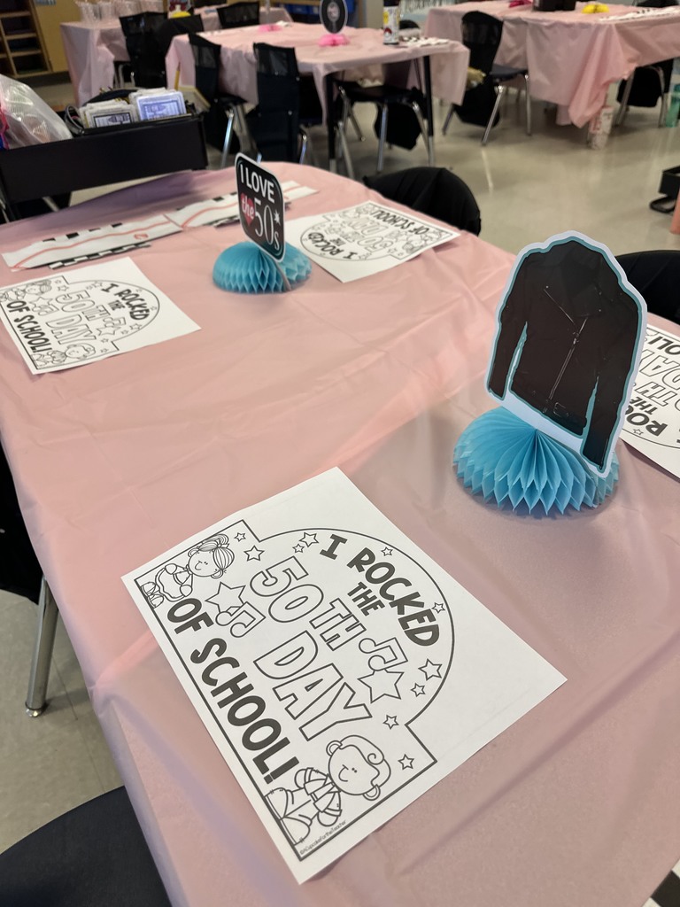 classroom decorated like the 1950's