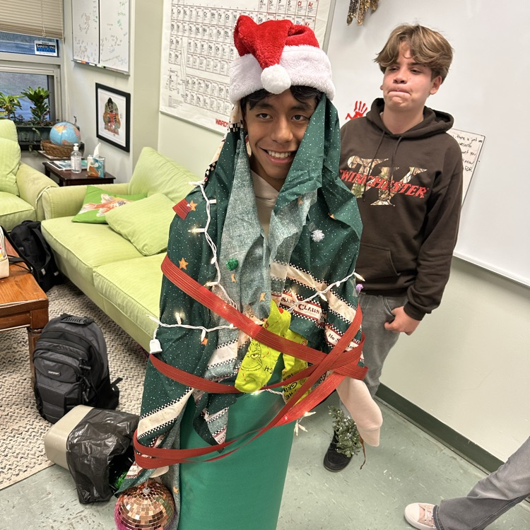 PECHS deck the houses 