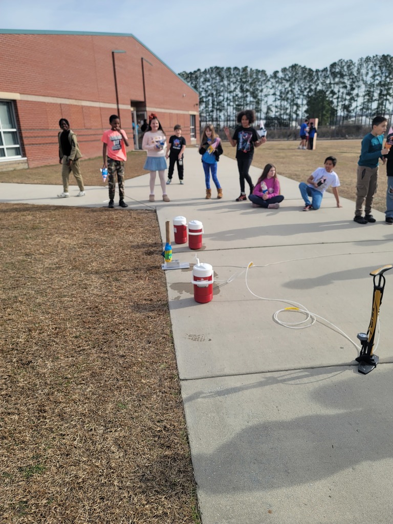 💧 6th graders took advantage of the beautiful weather for water-powered rocket launches