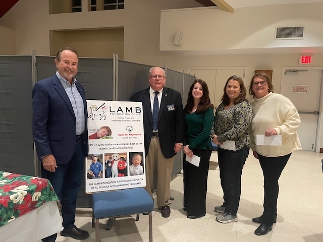 teachers receiving award 