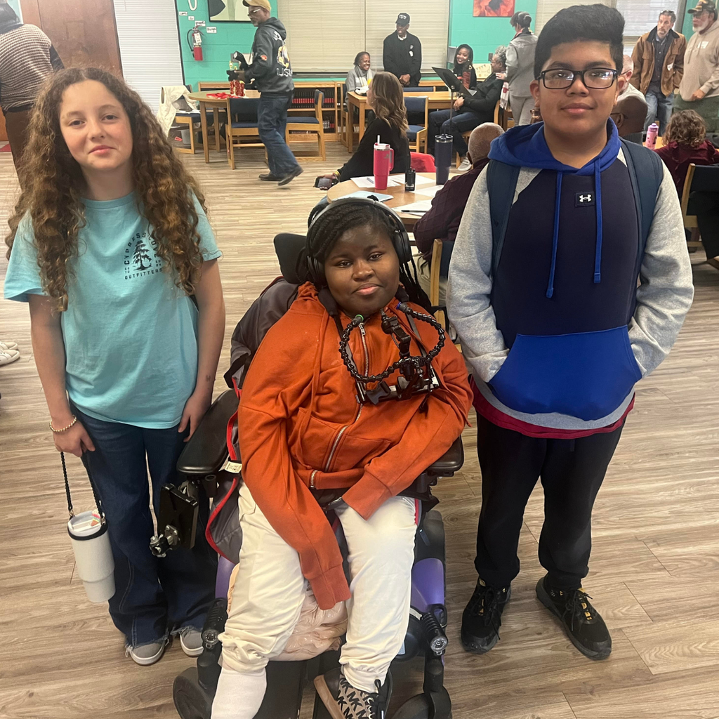 participants in the spelling bee