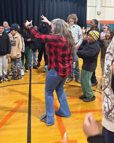 Amistad took the win — congrats! 🏆