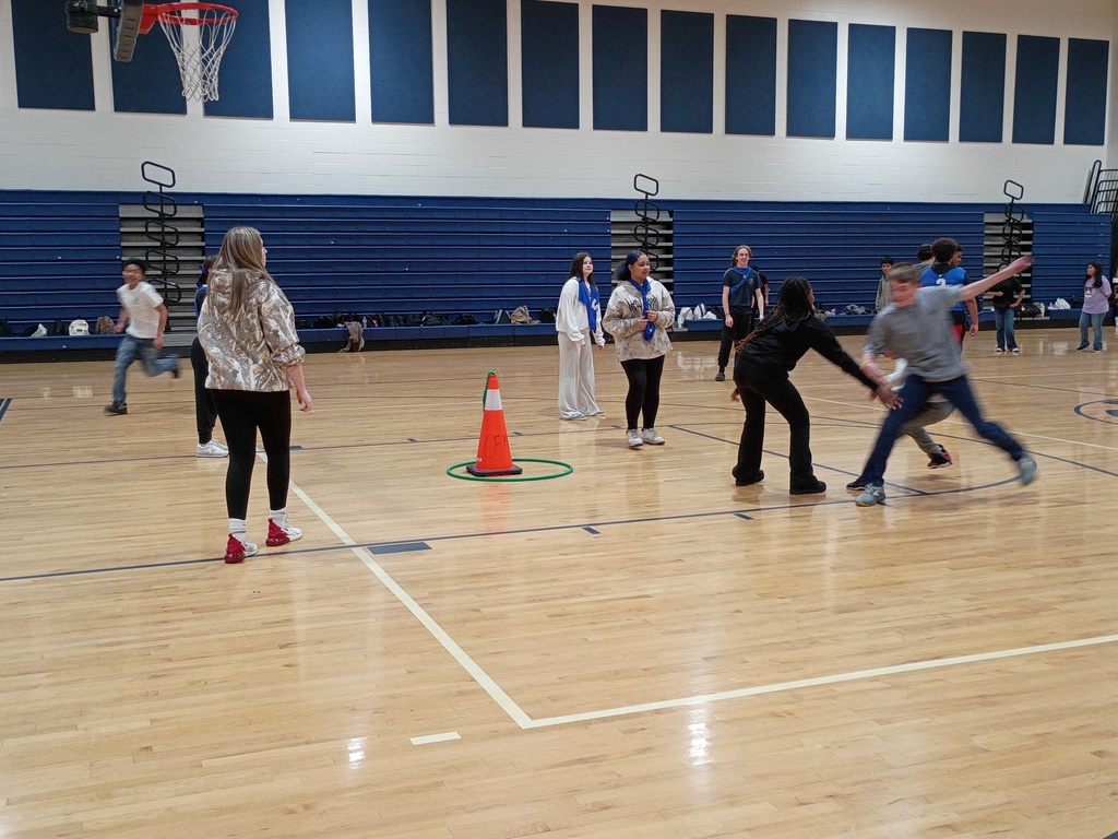 Gym class: Capture the flag