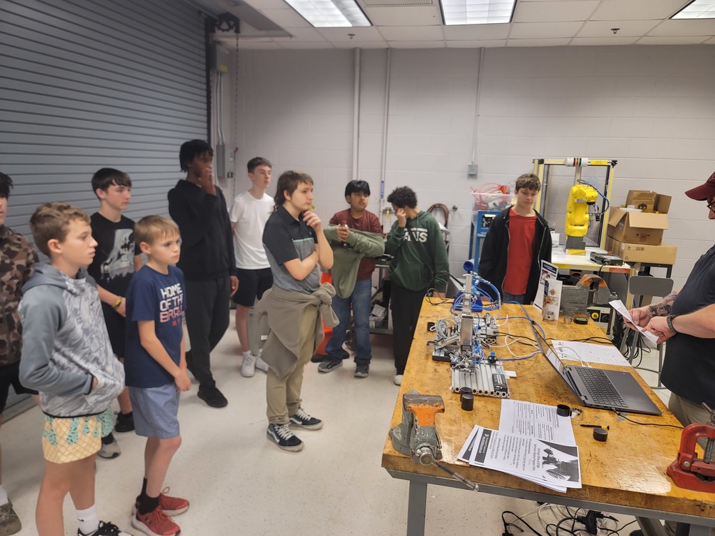 CFCC North Campus hosted our 7th grade STEM students today. Not only did they get to explore the campus, the Mechatronics Dept and Engineering Dept spent some time with our students giving them some exposure to potential careers!