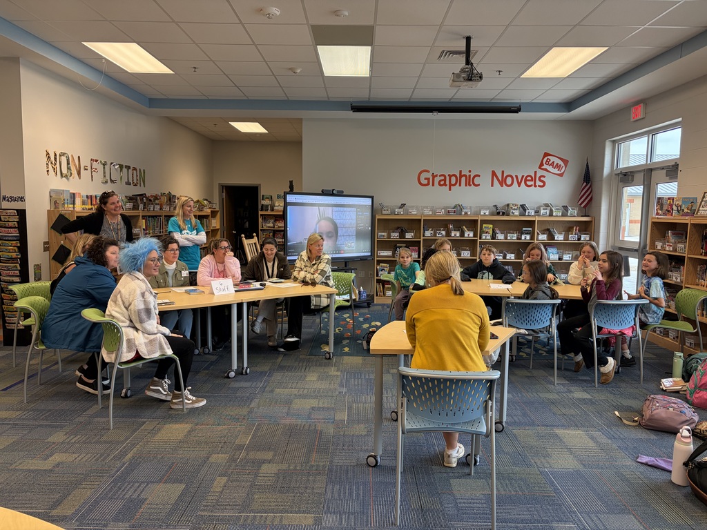 battle of the books students posing with staff 
