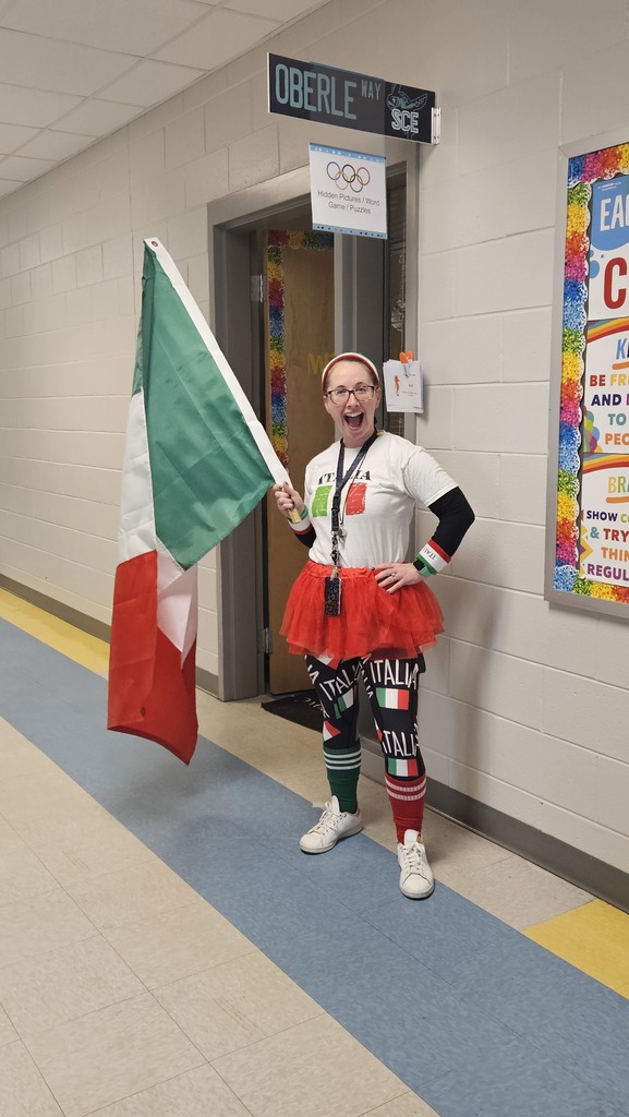 Ms. Oberle dressed up as Italy