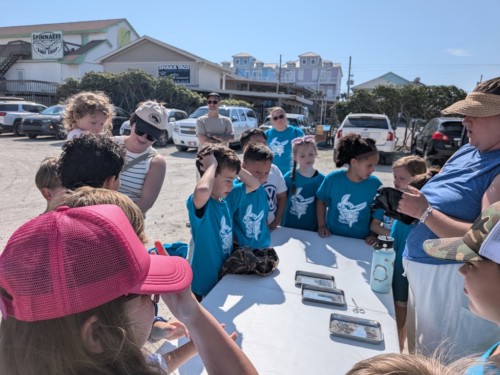 2nd graders on a field trip to the beach with EMA