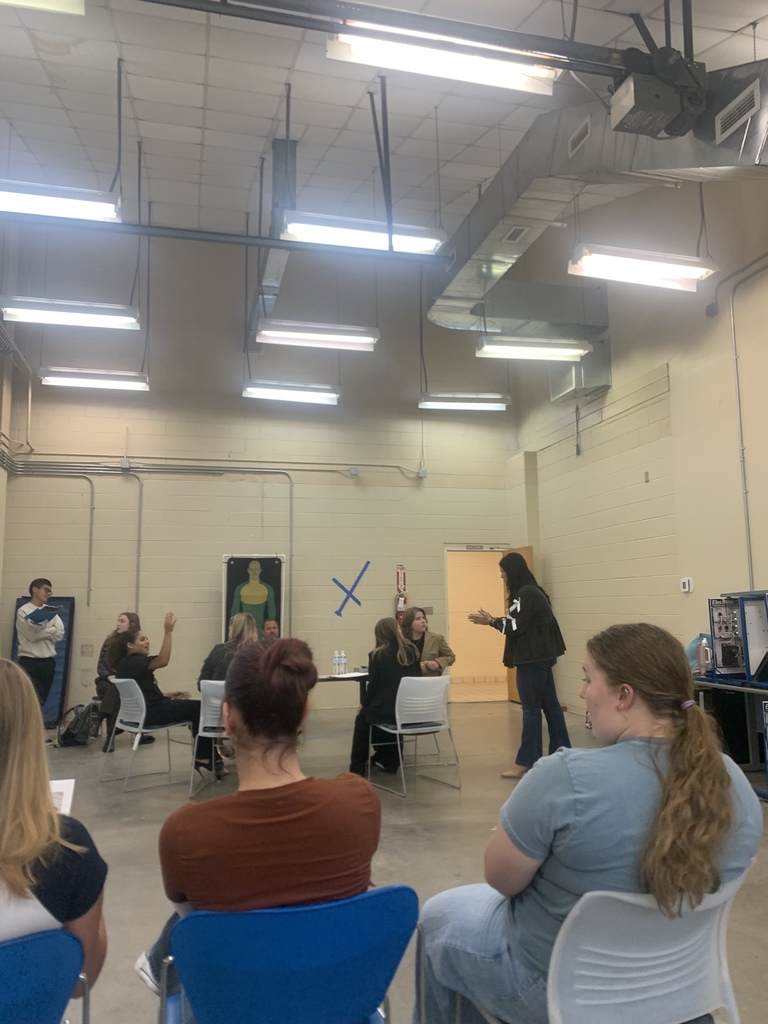 Picture of students doing a mock trial 