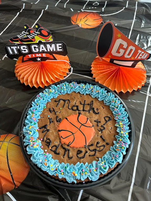march madness cookie cake