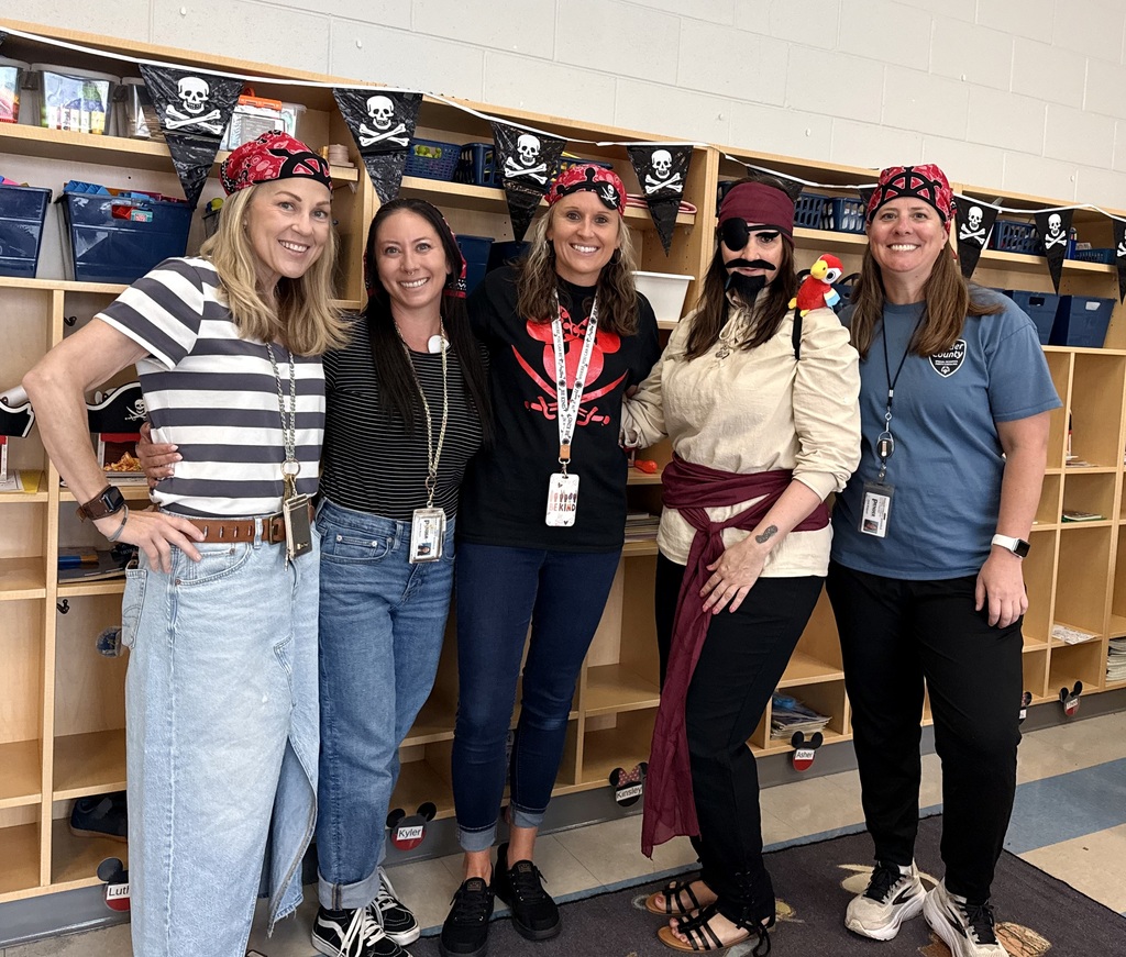 teachers dressed up as pirates