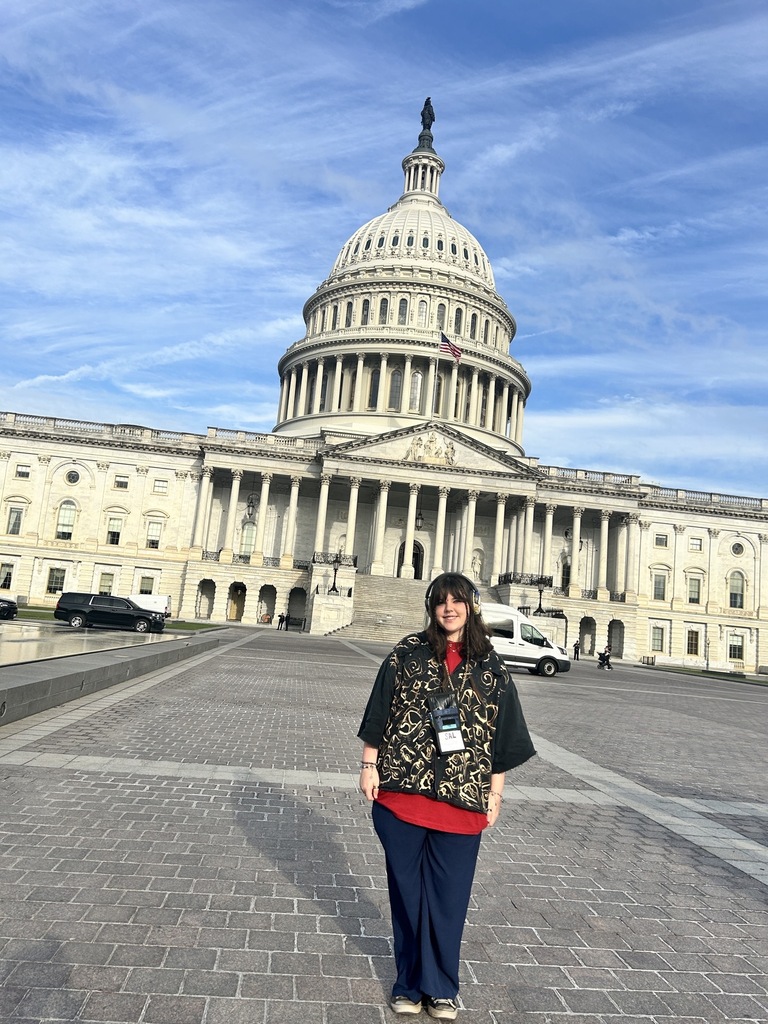 PECHS student Martiza Mendosa visiting the Capital