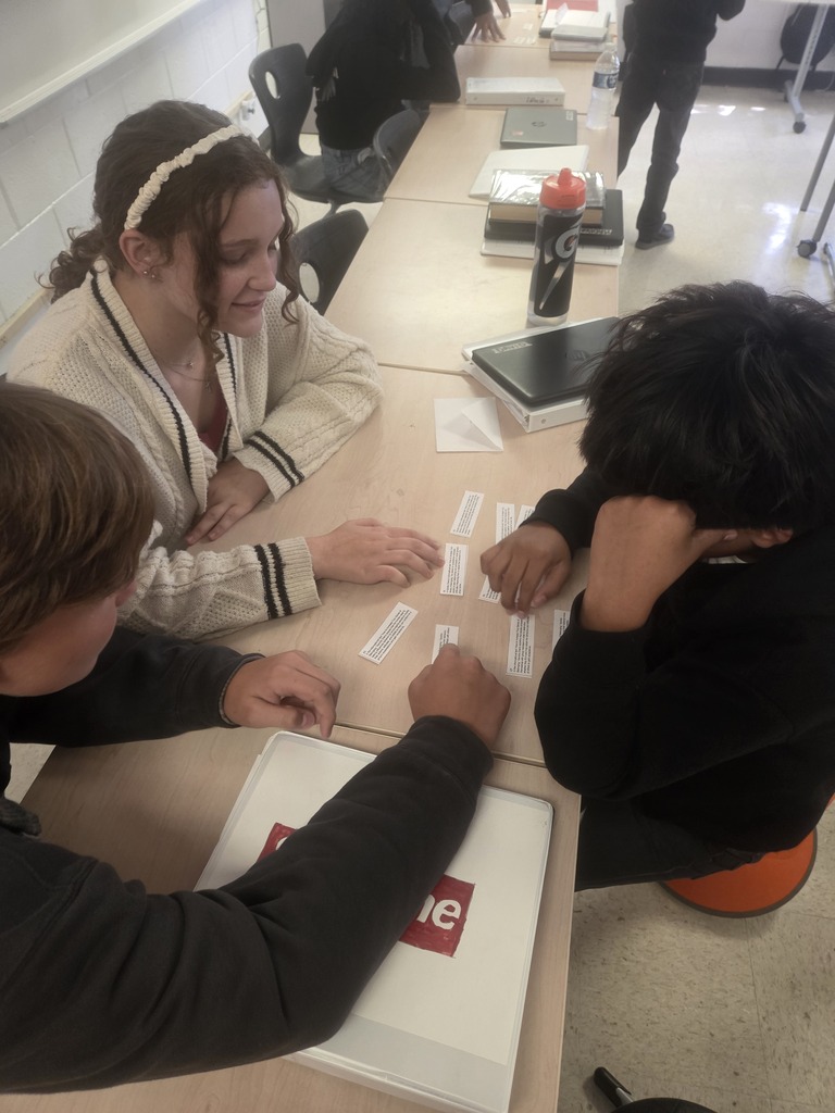 Mrs. Barrow’s 7th Grade ELA students put their RACES writing skills to the test with a little friendly competition!