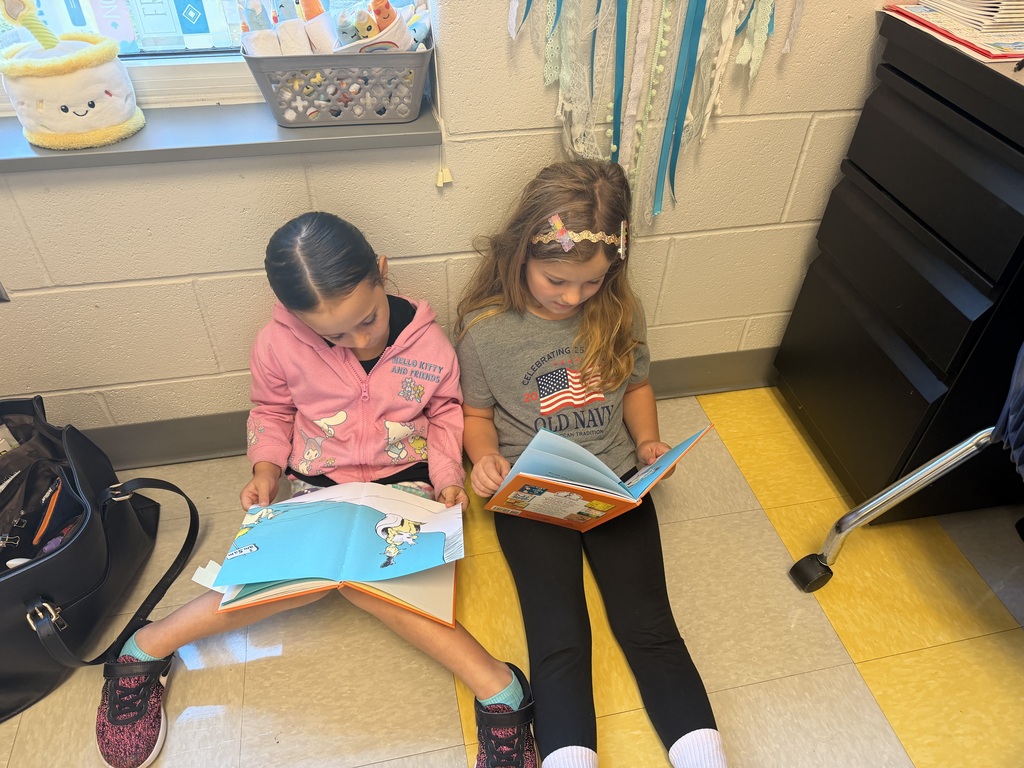first graders reading in pairs