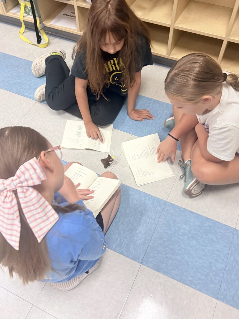 4th graders buddy reading