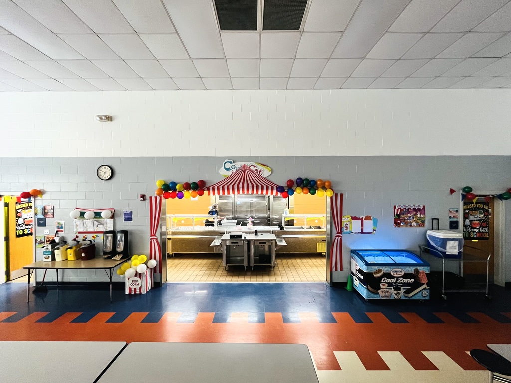 Cafeteria decorated in circus theme