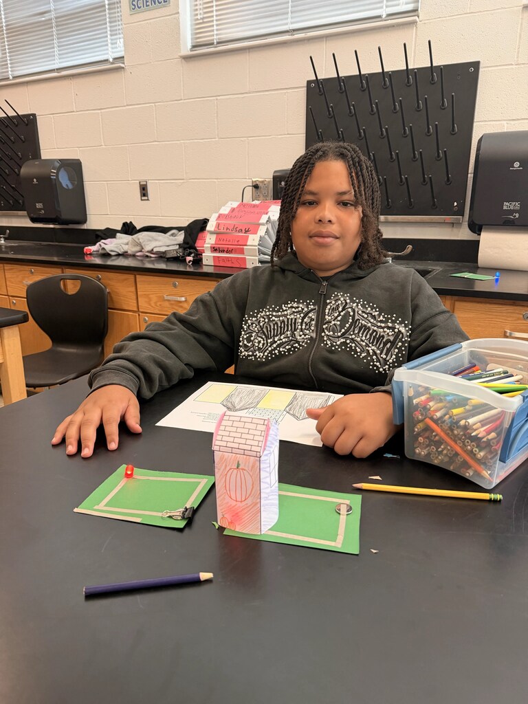students participating in circuit pathways lab