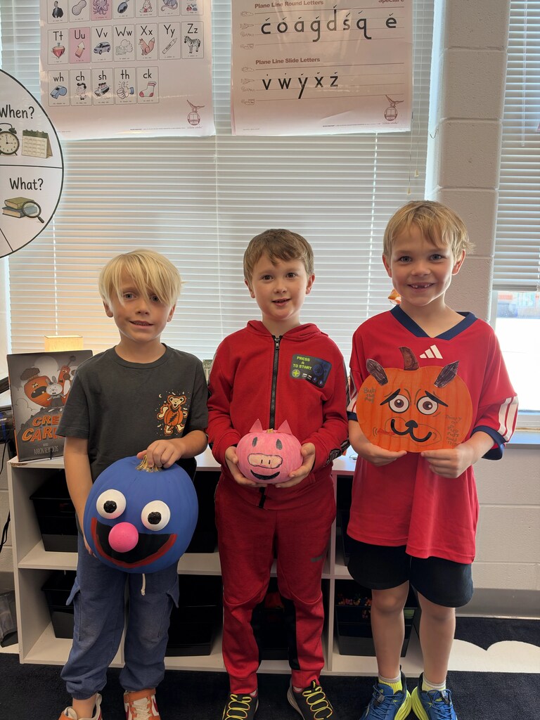 pumpking decorated to look like a book character