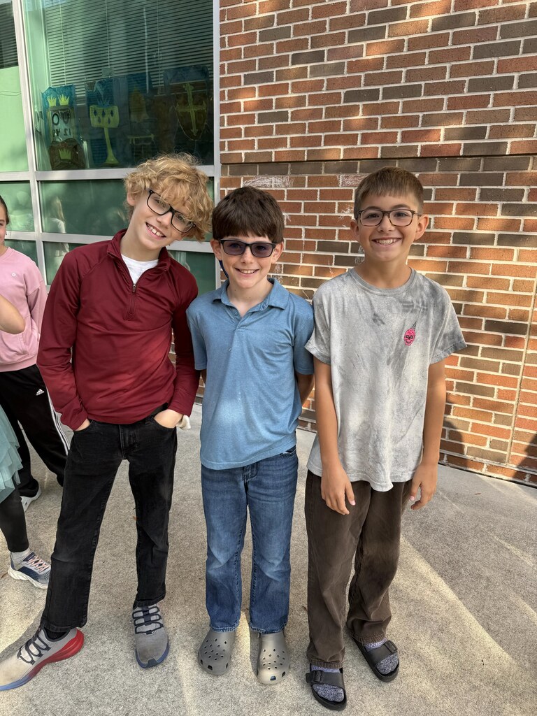 4th graders at the Wilson Center watching the NC Symphony 
