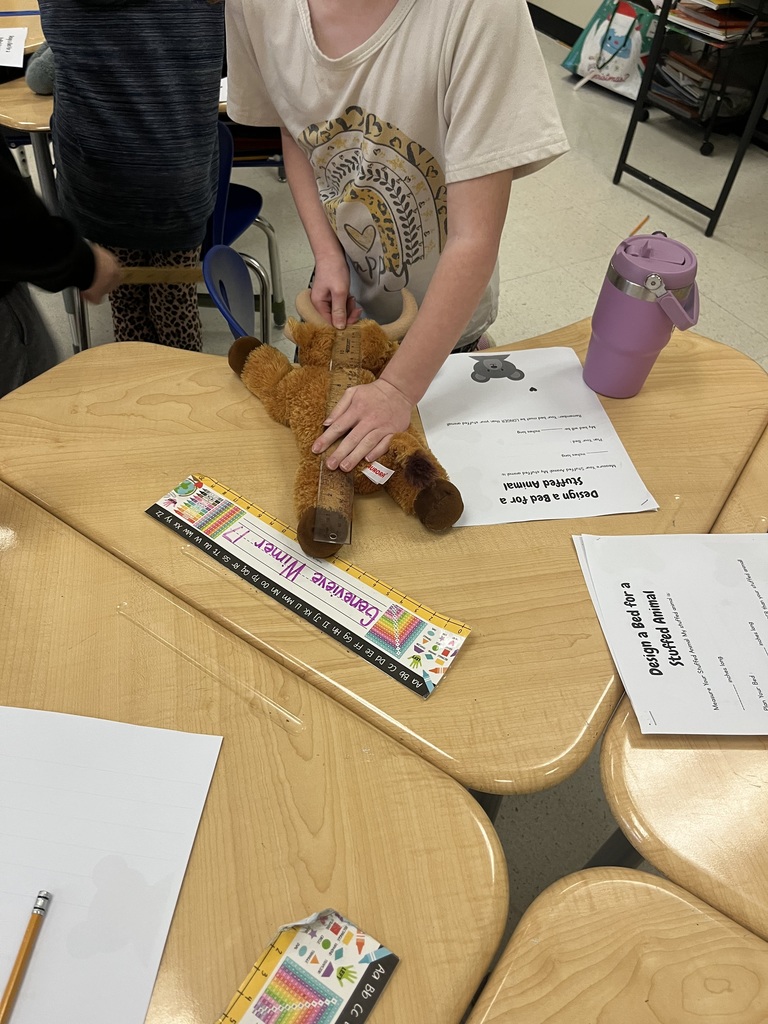 Design a bed for a stuffed animal