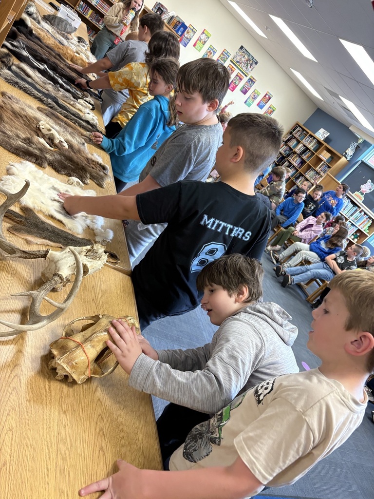 outdoor classroom presentation
