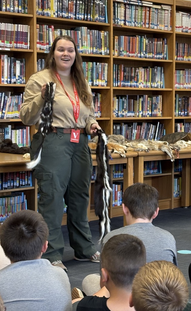 outdoor classroom presentation
