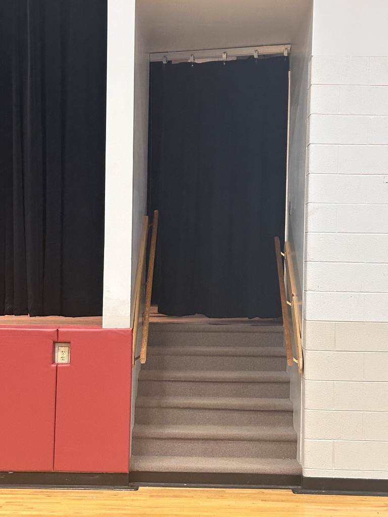 Curtain 2