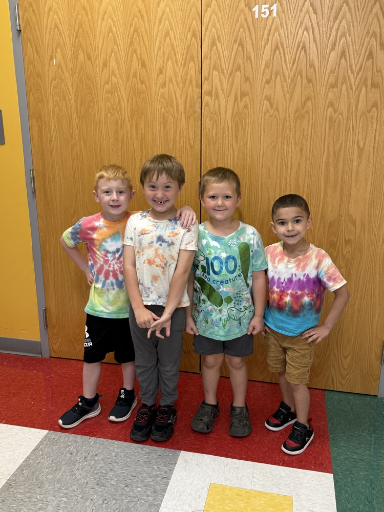 Kindergarten in their tye-dye!
