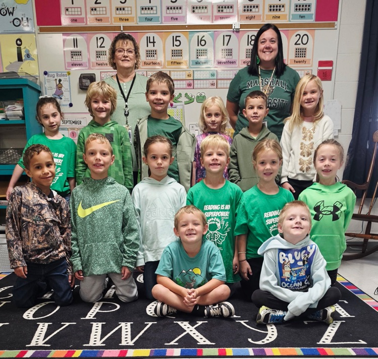 1st grade class color day!