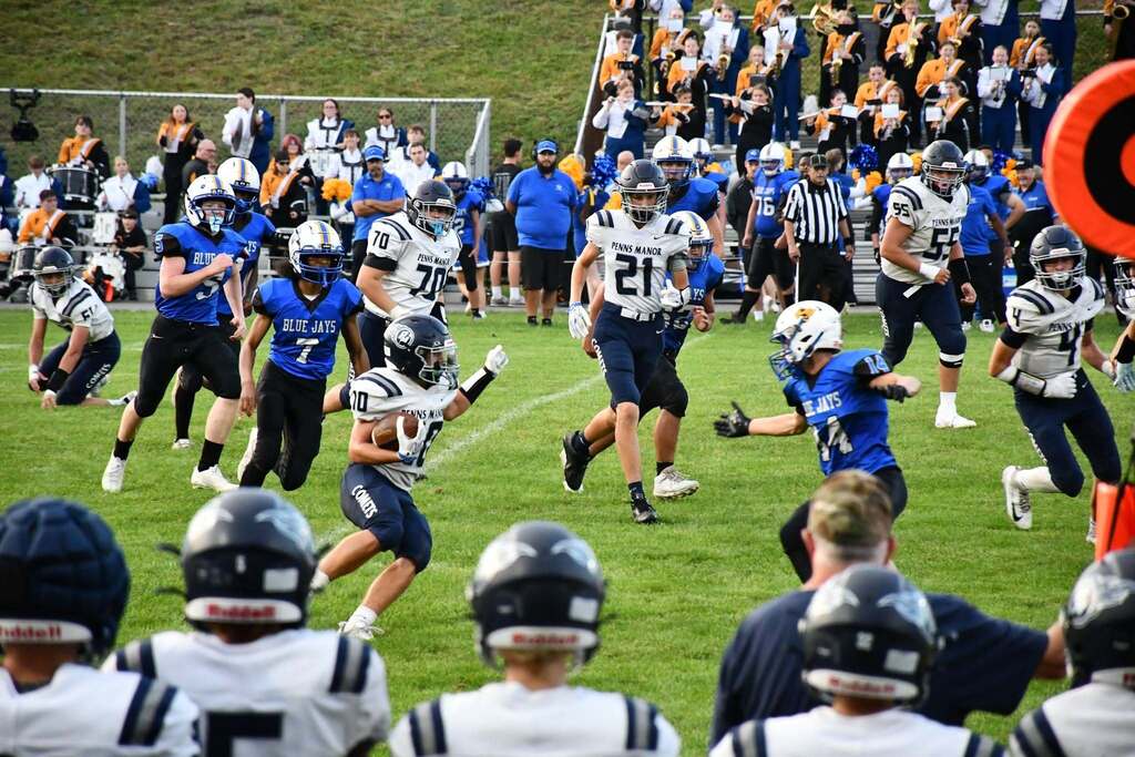 PM vs. CV Football