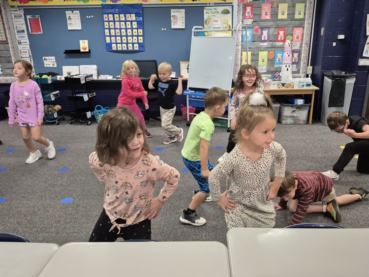 Kindergarten dance party