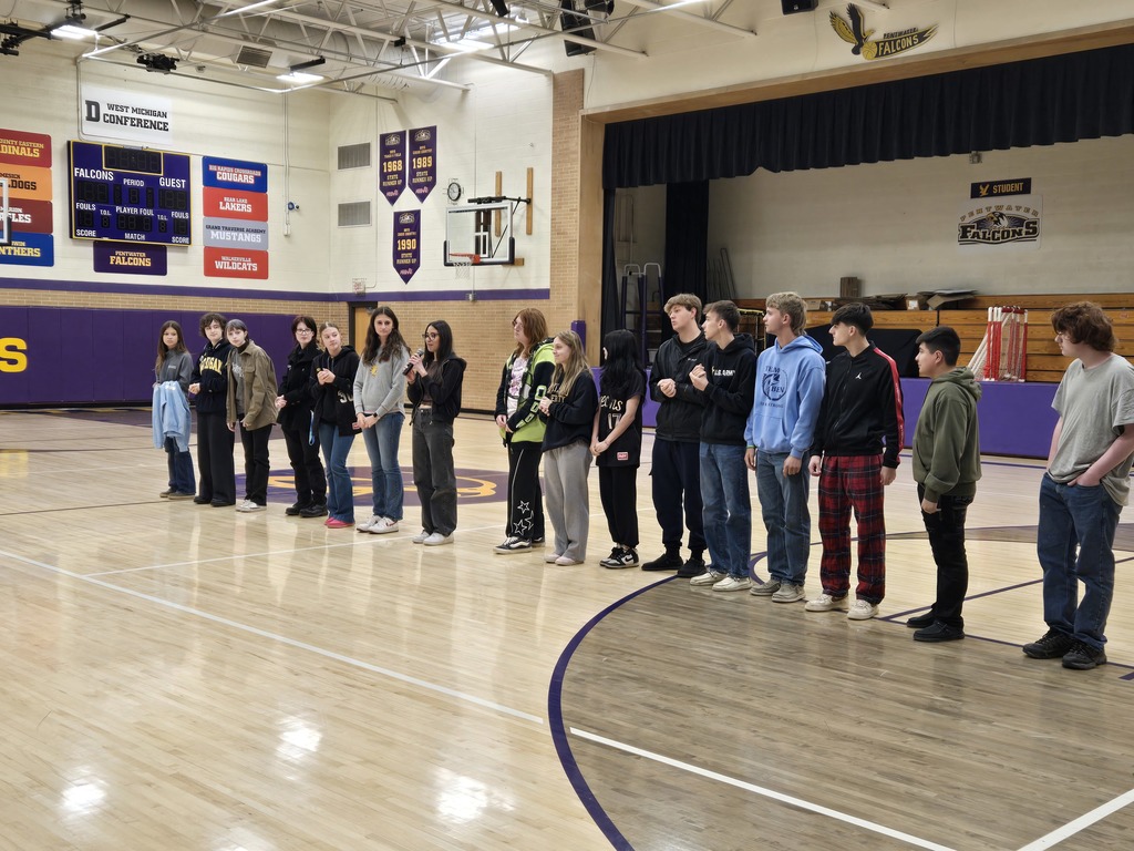 seniors in a line sharing