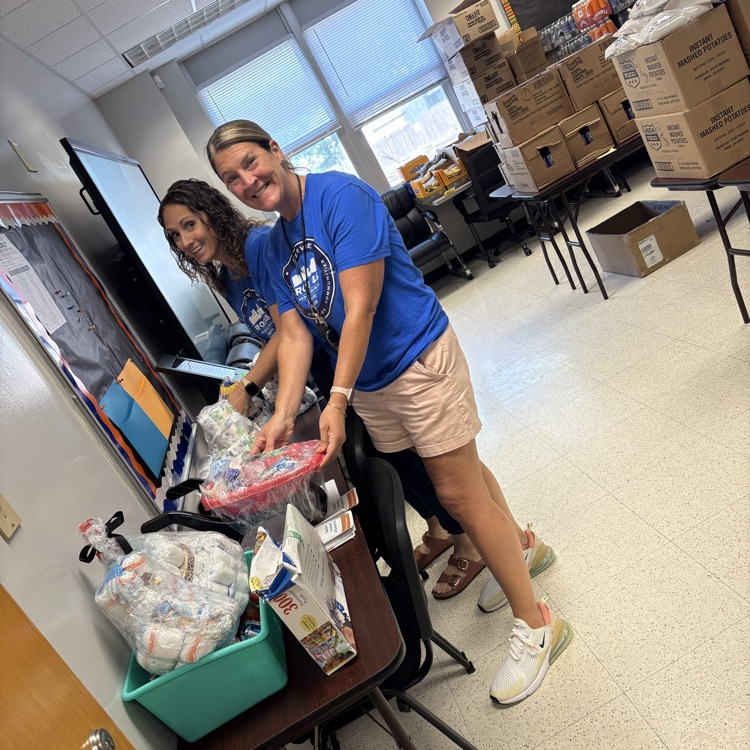 ROE leadership team serving at the Wraparound center