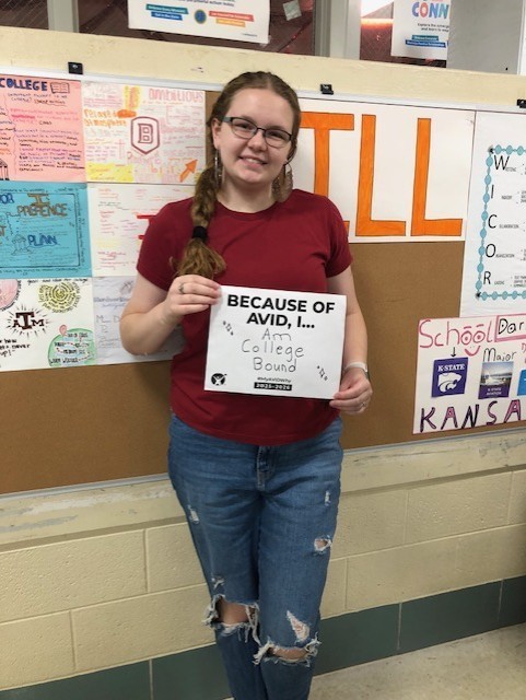 AVID Seniors tell us #WHYAvid was for them.