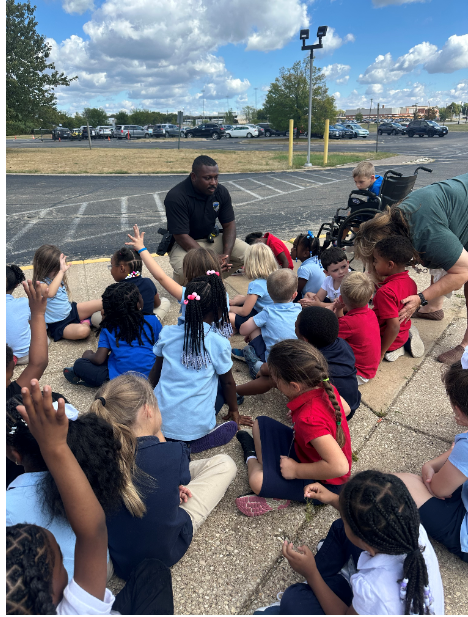 Officer Fuller with K Students