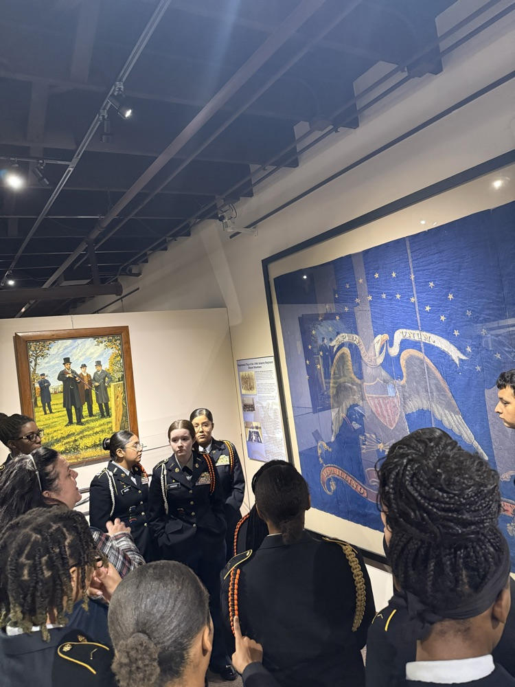 JROTC visiting the Lincoln Monument Association 