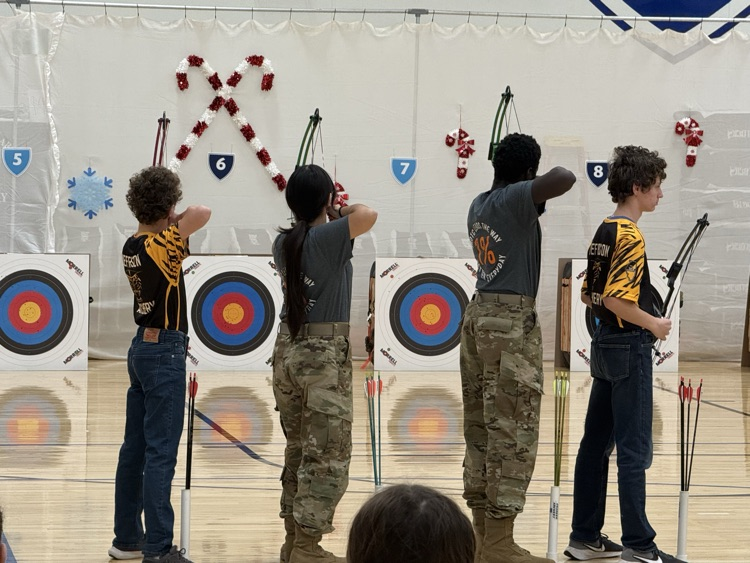 Our archery team showed up and SHOWED OUT at the Candy Cane Tournament at Centennial High School in Champaign, IL!