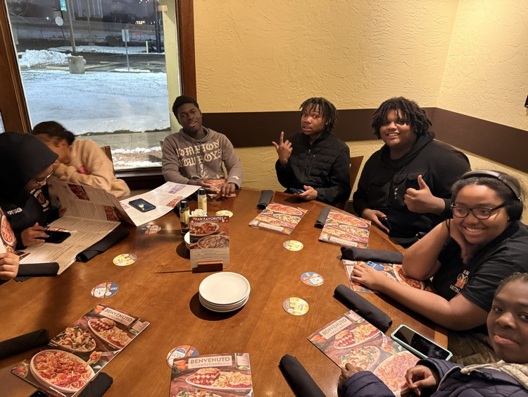 Our archery team showed up and SHOWED OUT at the Candy Cane Tournament at Centennial High School in Champaign, IL!