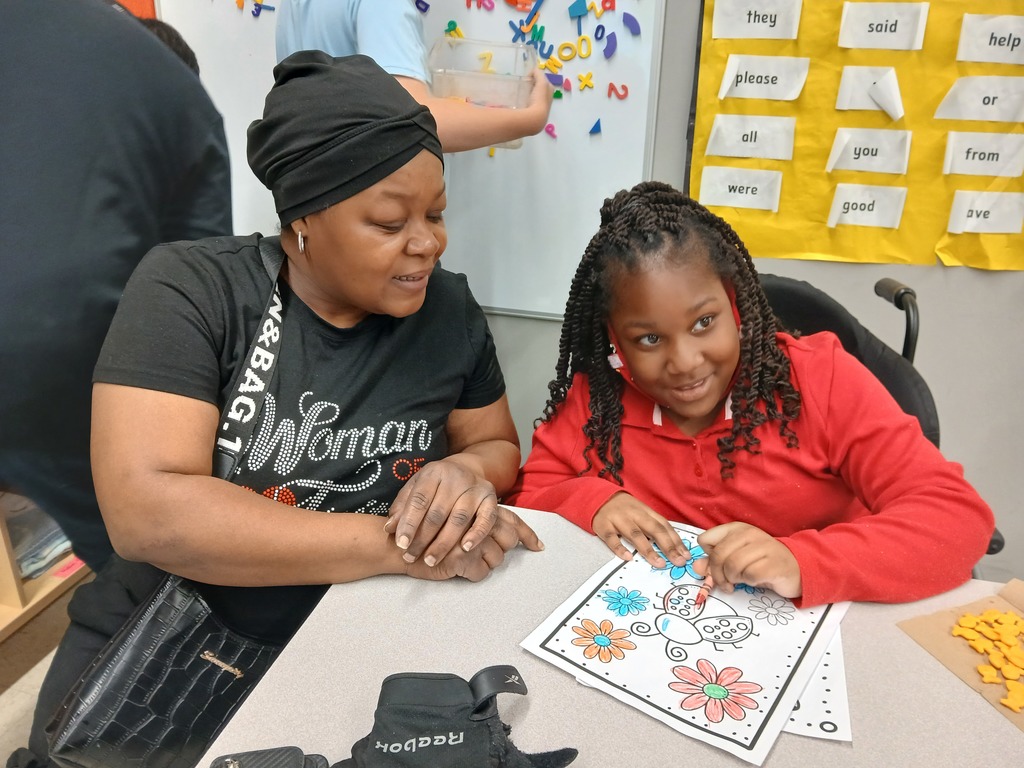 Aide and student