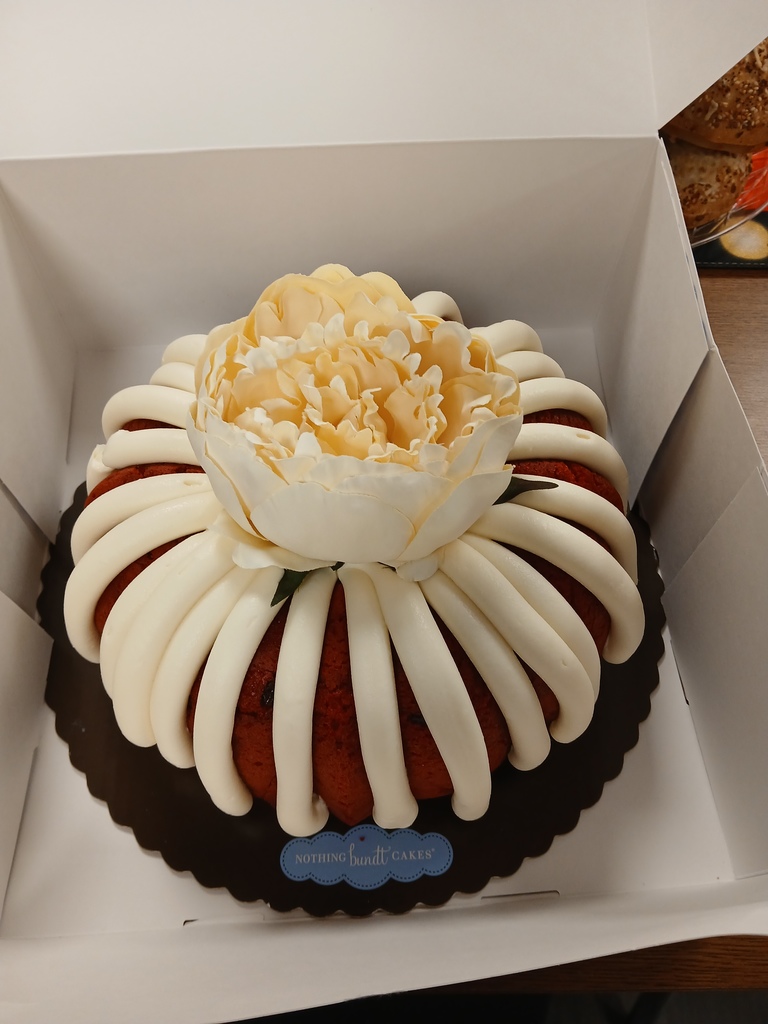 red velvet bundt cake