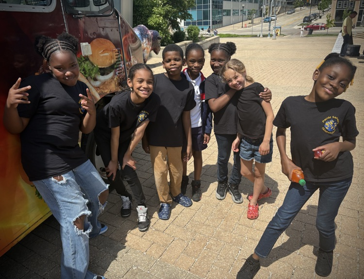 After the performance everyone got to check out the food trucks. 