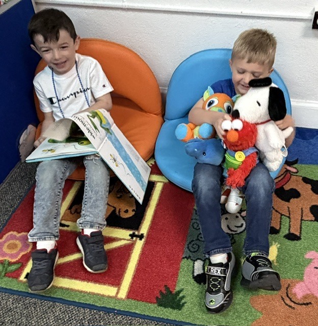 PEEP….where our Blue Devil friendships begin…📚✂️✏️
