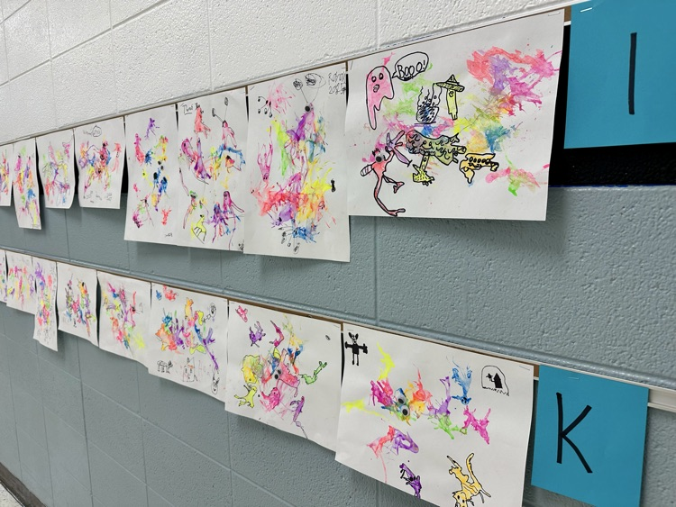 K-2 Art: Colorful Ghosts / Monsters #SupportTheArts