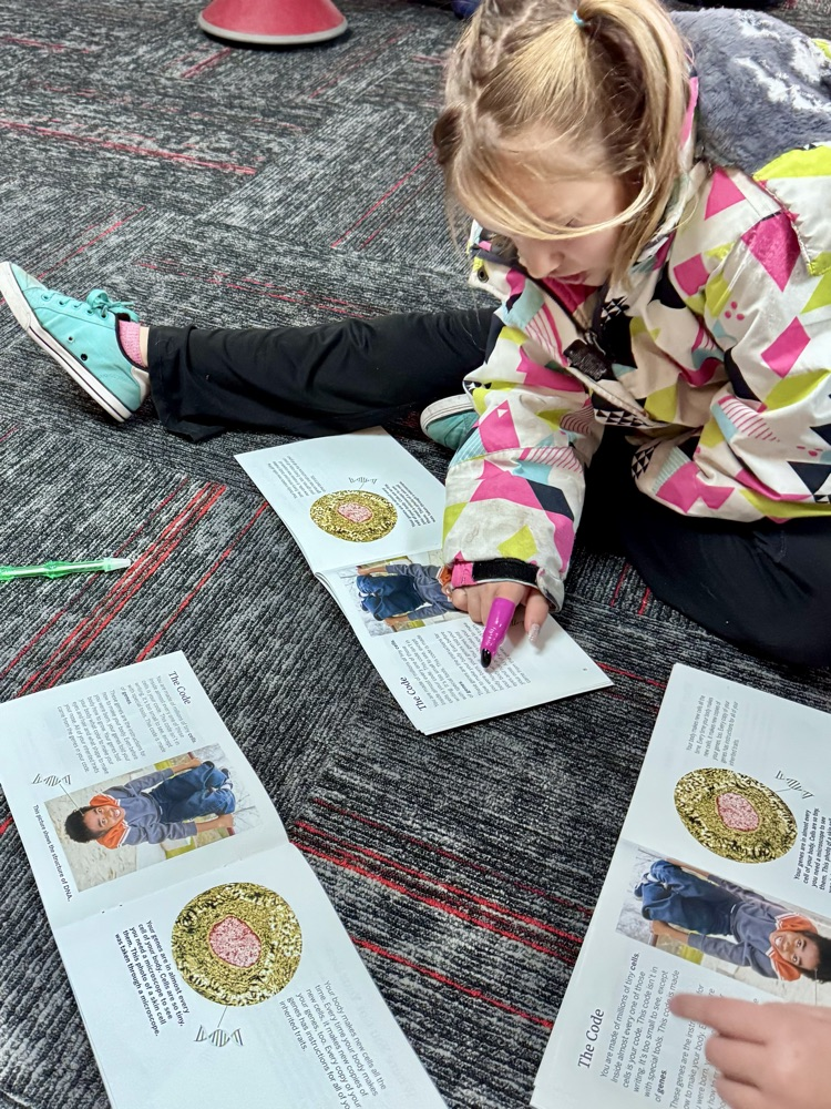 Mrs. Cunningham’s students had a little spooky reading in science class — thanks to some plastic fingers and skeletons to help with tracking. 🎃 #HappyHalloween
