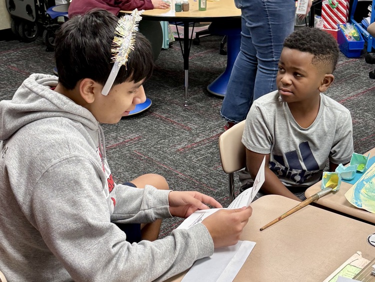 The 1st Graders wrote letters to Santa. Ms. Baumfalk’s Creative Writing students delivered Santa’s responses to the students. 🎅 #plainsmenpride