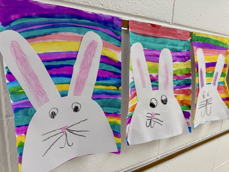 Spring artwork has sprung in the K-2 hallway at the Elementary. 🌷🐰 🐣   Reminder:  There is no school for PK-12 students on Friday, Apr. 3rd and Monday, Apr. 6th.